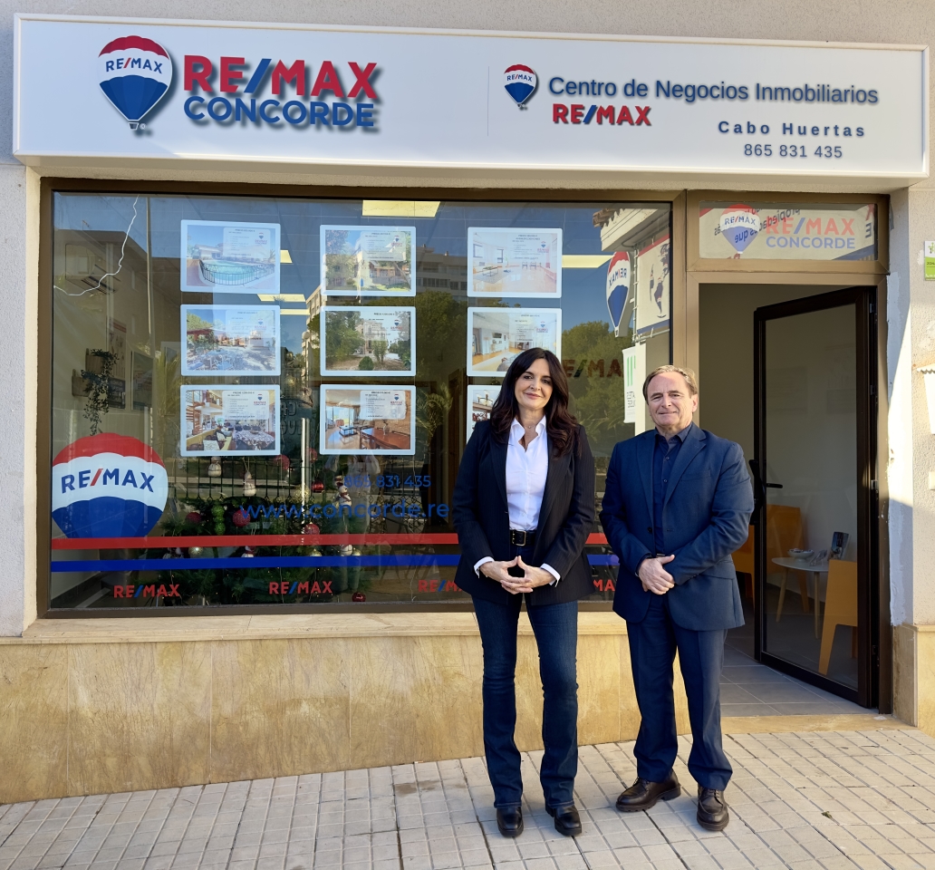 REMAX ESPAÑA ABRE UNA NUEVA OFICINA EN LA ZONA DE CABO DE HUERTAS DE ALICANTE. NACE REMAX CONCORDE