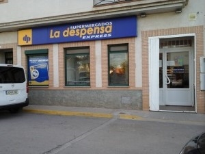 La despensa Express ha inaugurado hoy una nueva franquicia en Villanueva de Alcardete